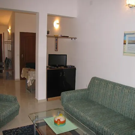 Sanmar Apartment *